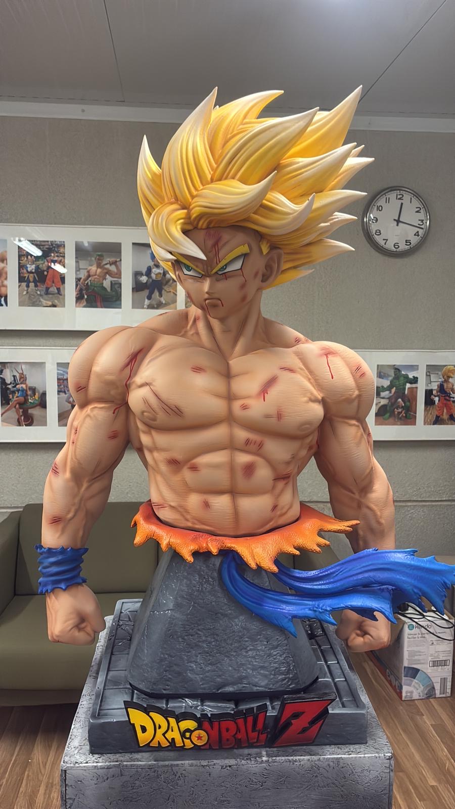 Goku SSJ — Damaged bust