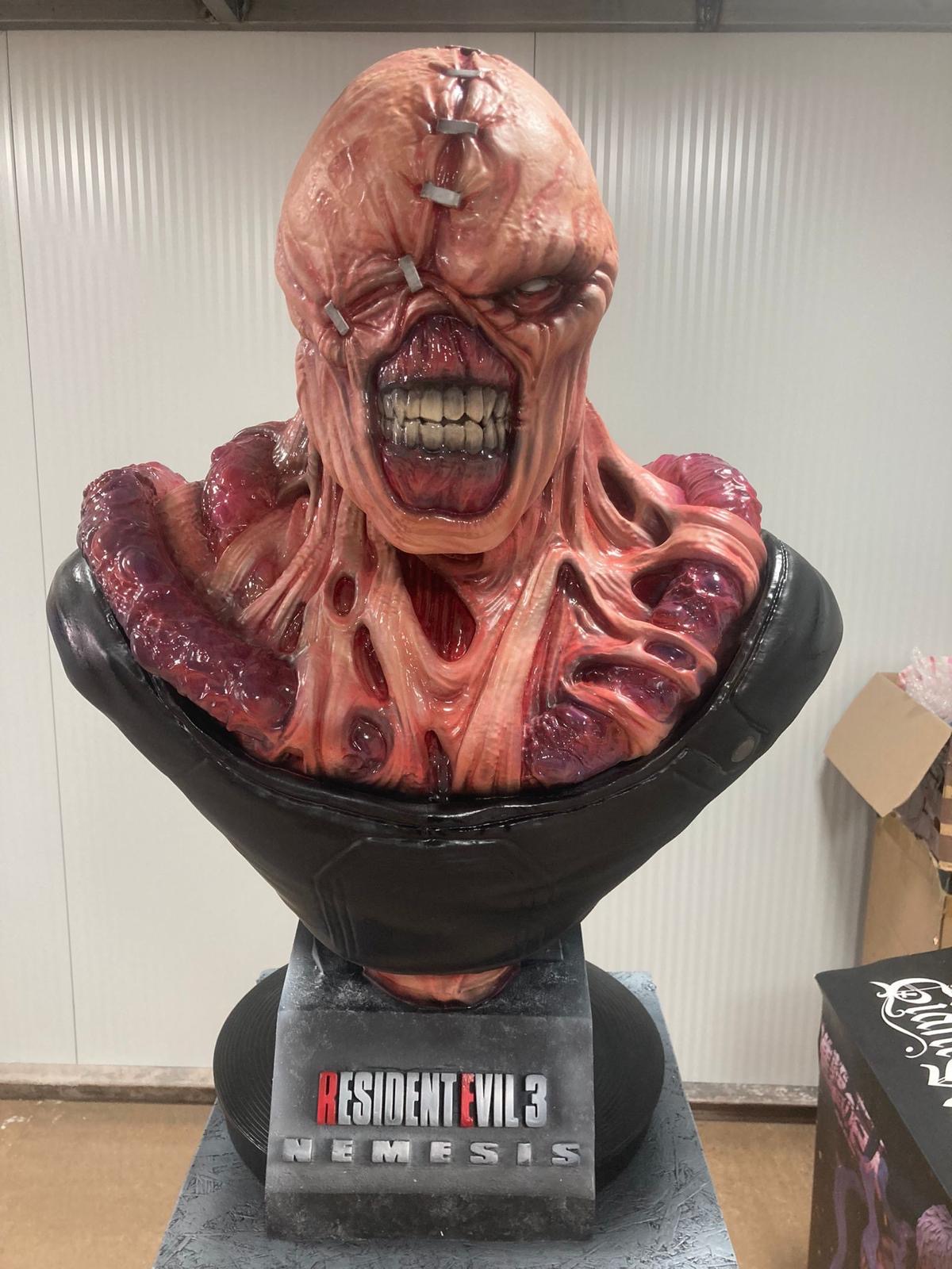 Nemesis RE3 (Bust)